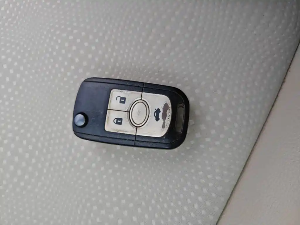 Buick Excelle — миниатюра 9
