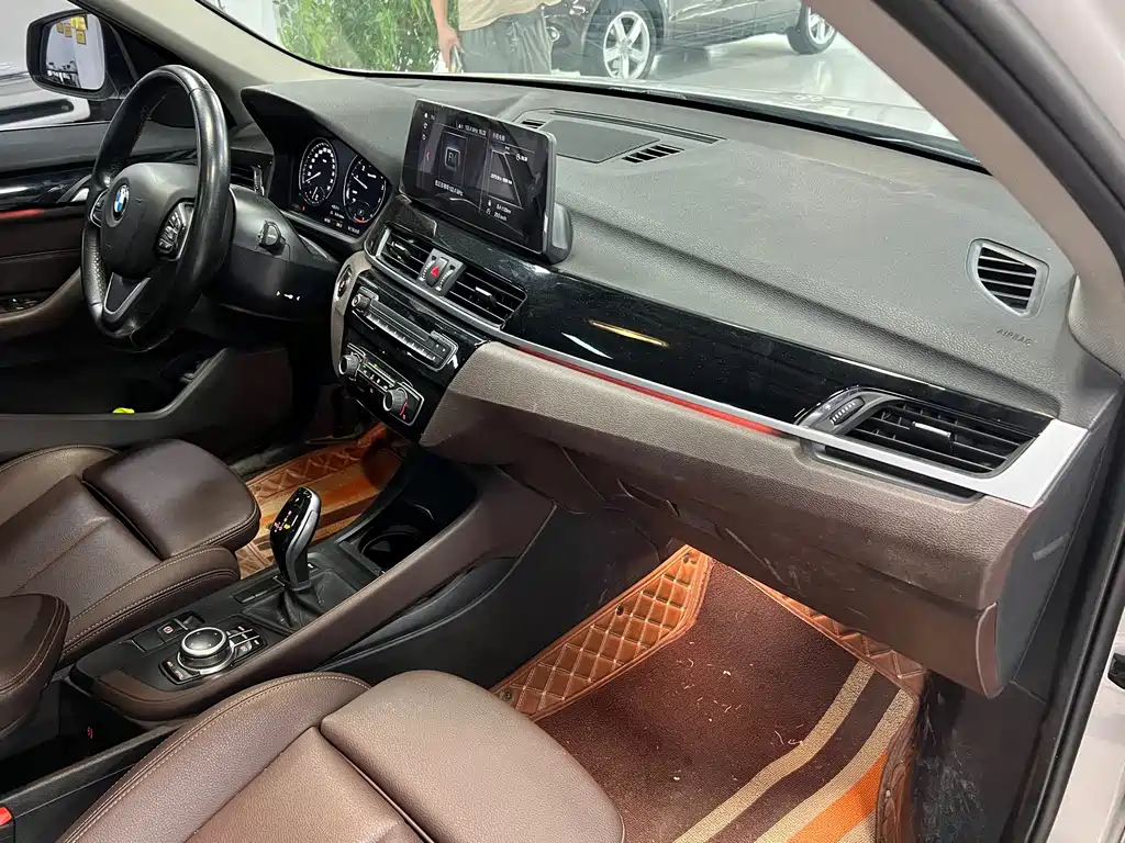 BMW X1 — миниатюра 19