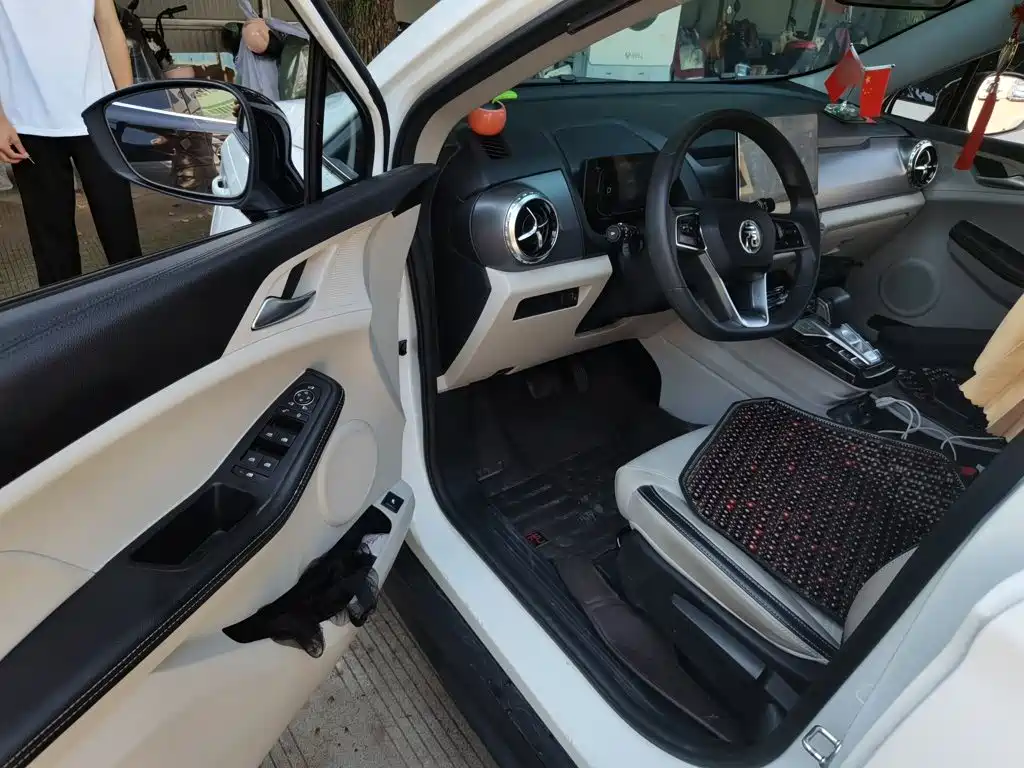 BYD Yuan Pro — миниатюра 14