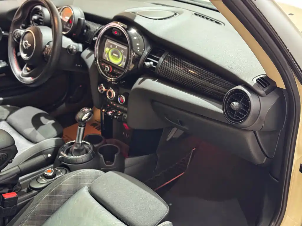 MINI Mini — миниатюра 13