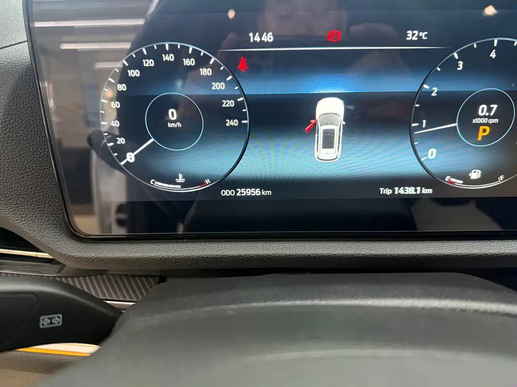 Ford Equator Sport — миниатюра 13