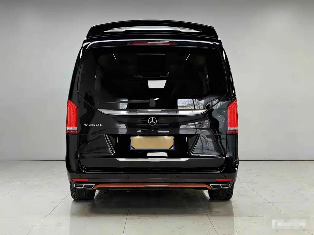 Mercedes-Benz V-Class — миниатюра 22