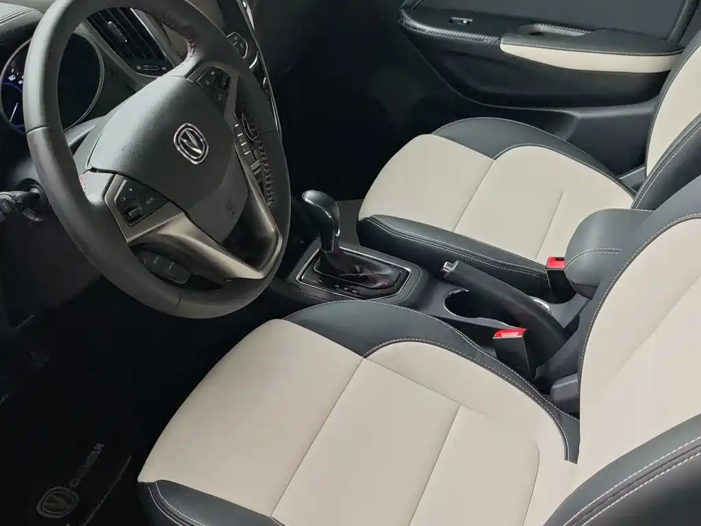 Changan CS35 — миниатюра 9
