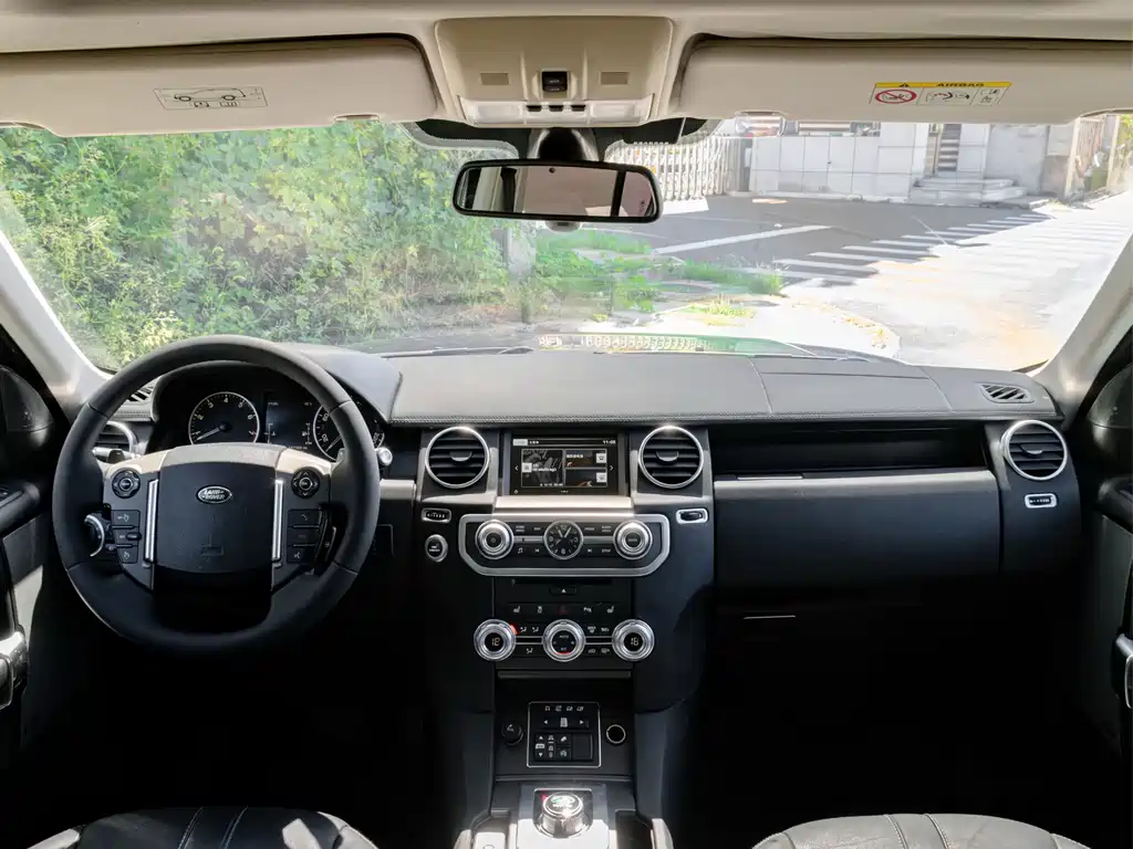Land Rover Discovery — миниатюра 16