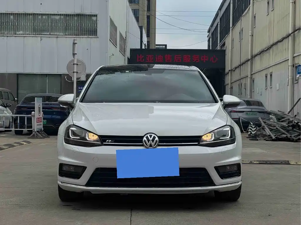 Volkswagen Golf — миниатюра 2