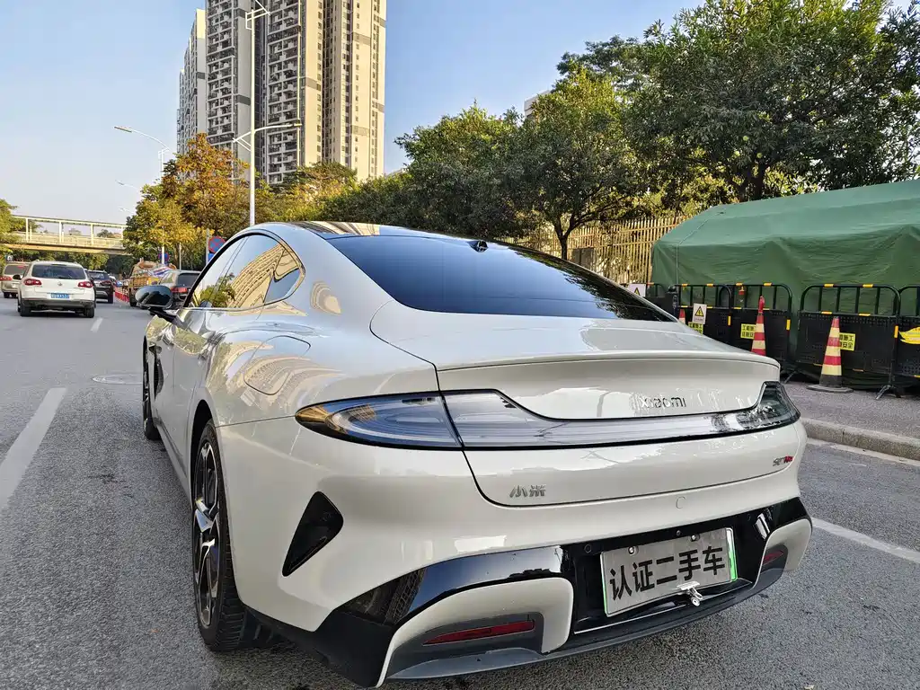 XIAOMI CAR XIAOMI SU7