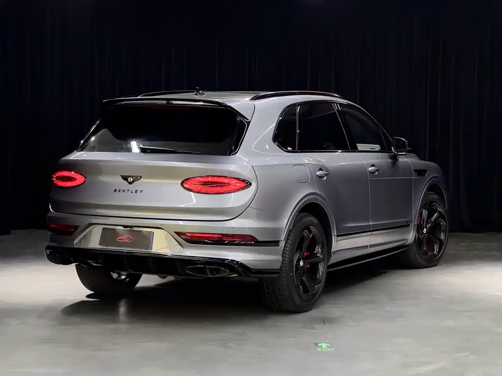 Bentley Bentayga — миниатюра 5