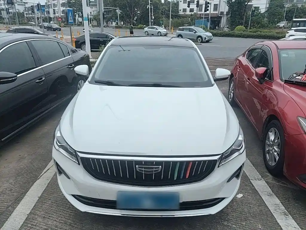 Geely Emgrand — миниатюра 3