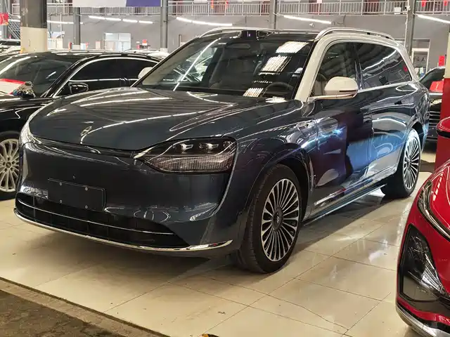 AITO ASK THE WORLD M9 2024