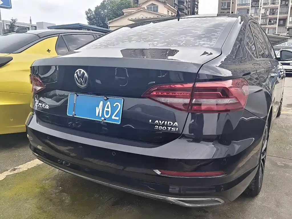 Volkswagen Lavida — миниатюра 17