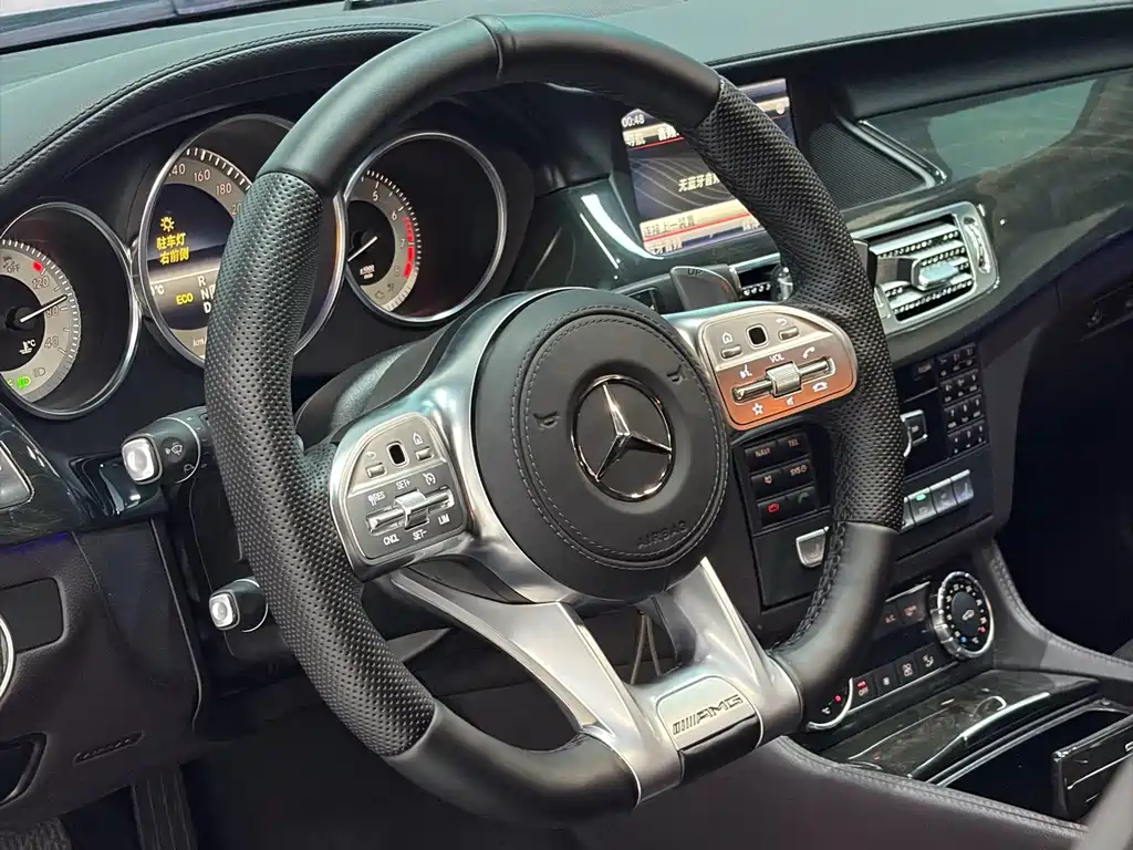 Mercedes-Benz CLS — миниатюра 9