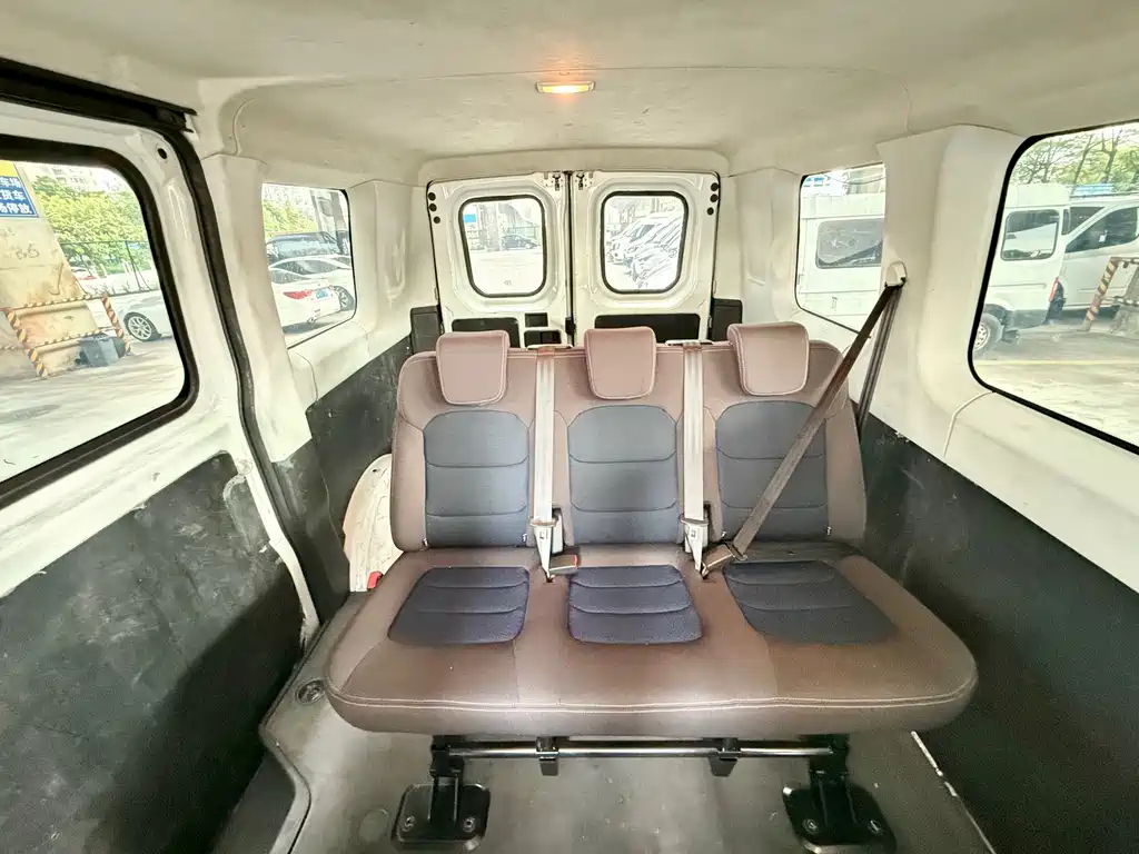 IVECO Ousheng — миниатюра 17