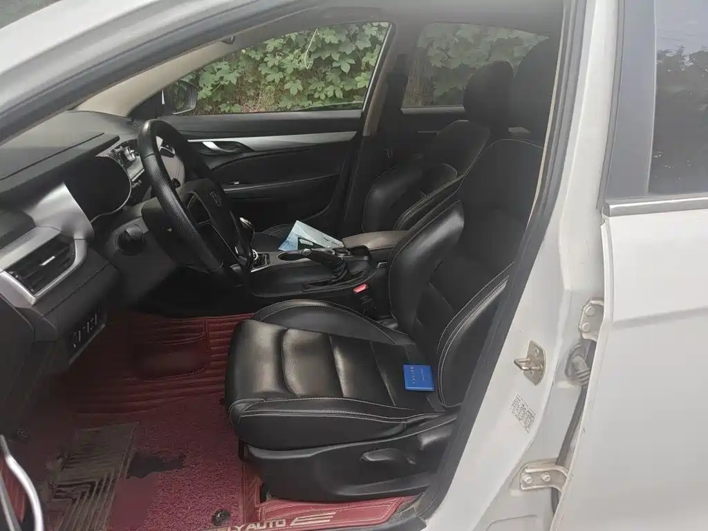 Geely Emgrand — миниатюра 11