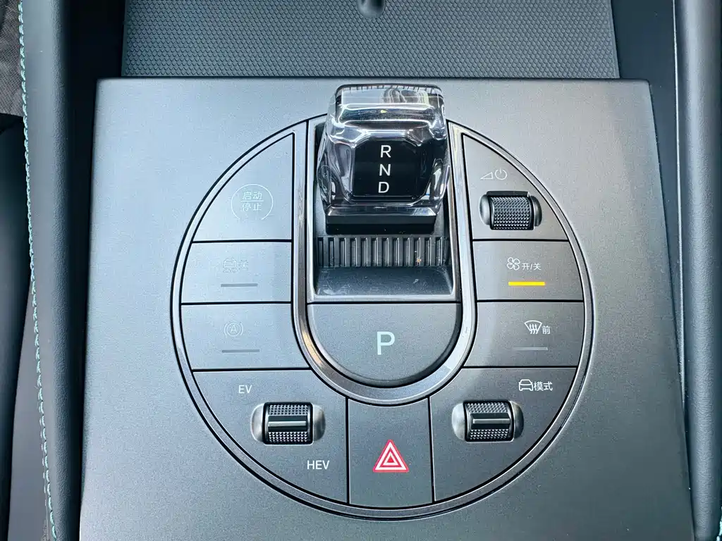 BYD Seal 06 — миниатюра 16