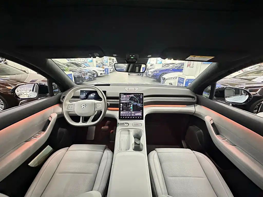 NIO ES6 — миниатюра 12