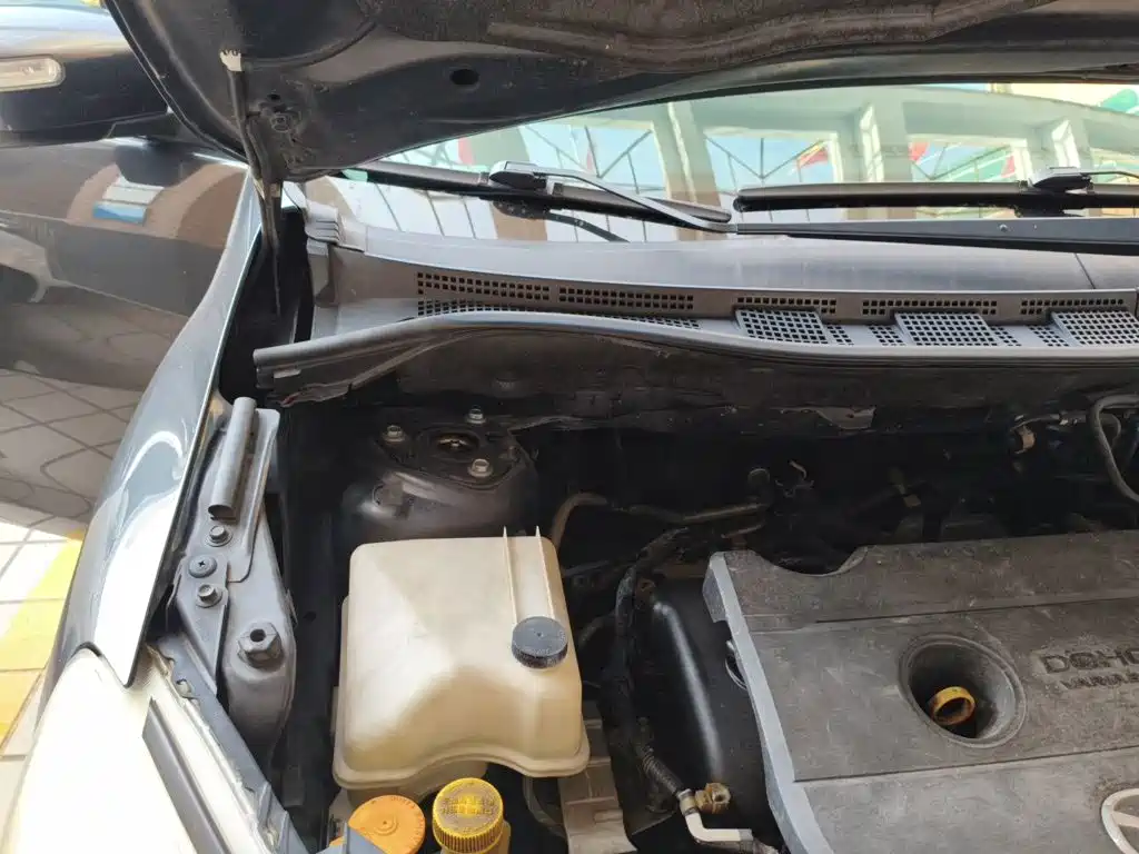 Mazda 5 — миниатюра 21