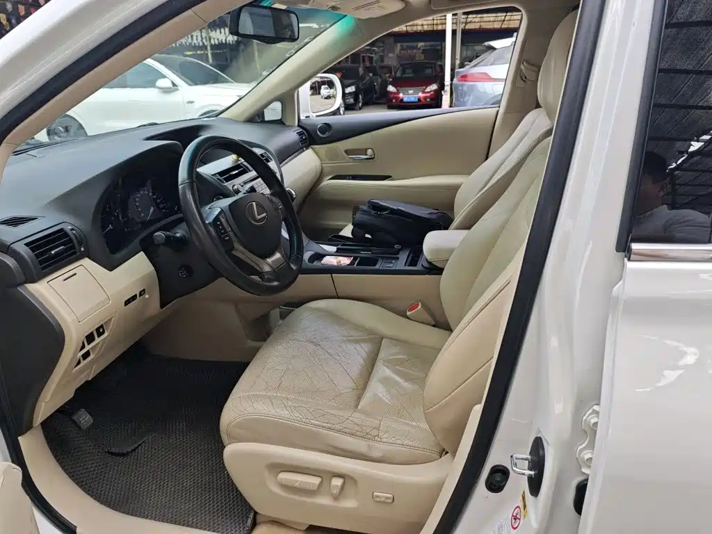 Lexus RX Classic — миниатюра 15