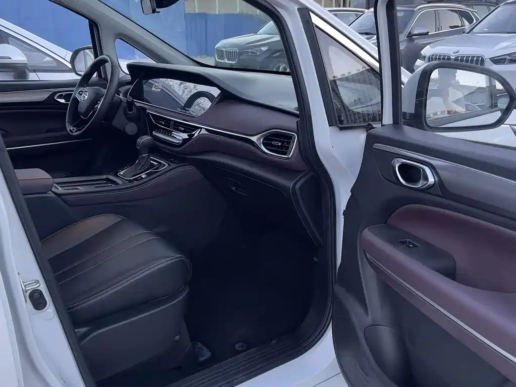 GAC Motor Trumpchi M6 — миниатюра 20