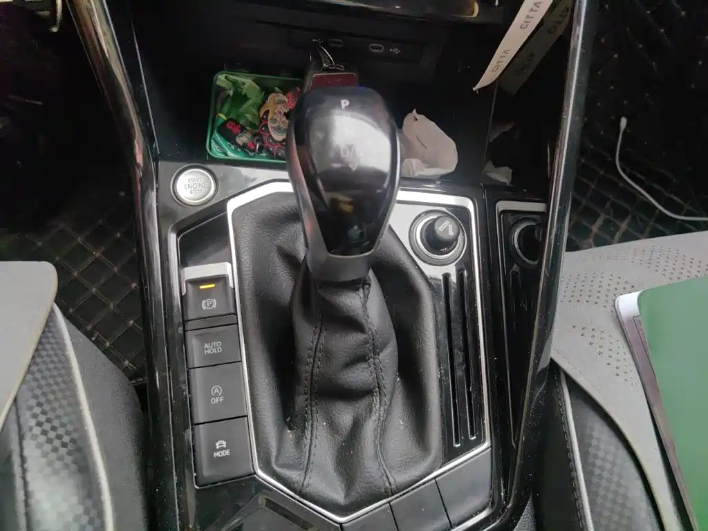 Volkswagen X — миниатюра 15
