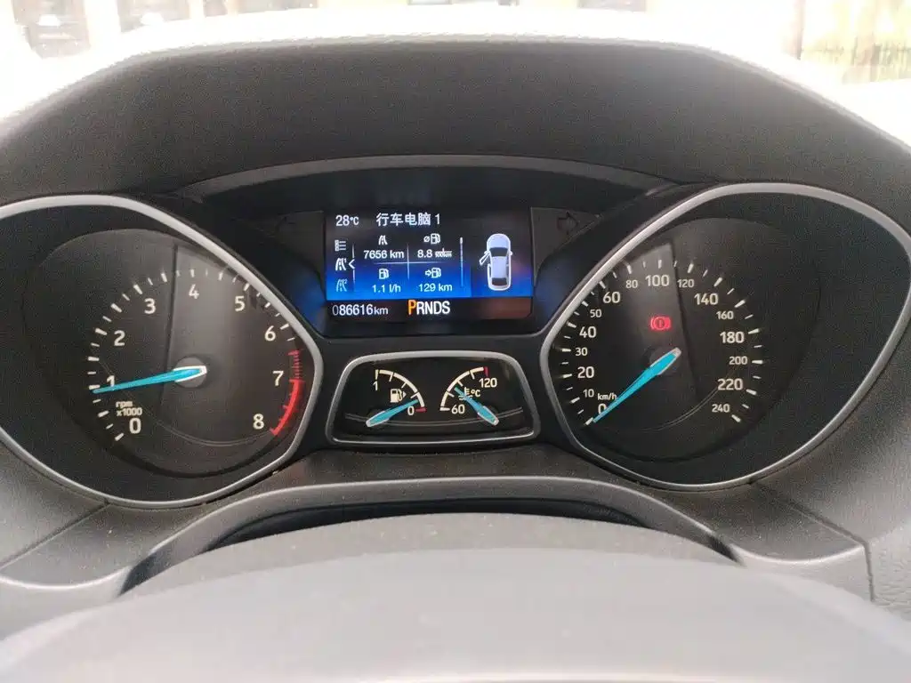 Ford Focus — миниатюра 7