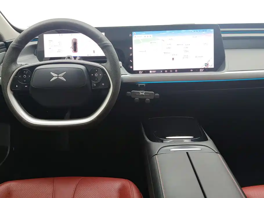 XPeng P7 — миниатюра 12