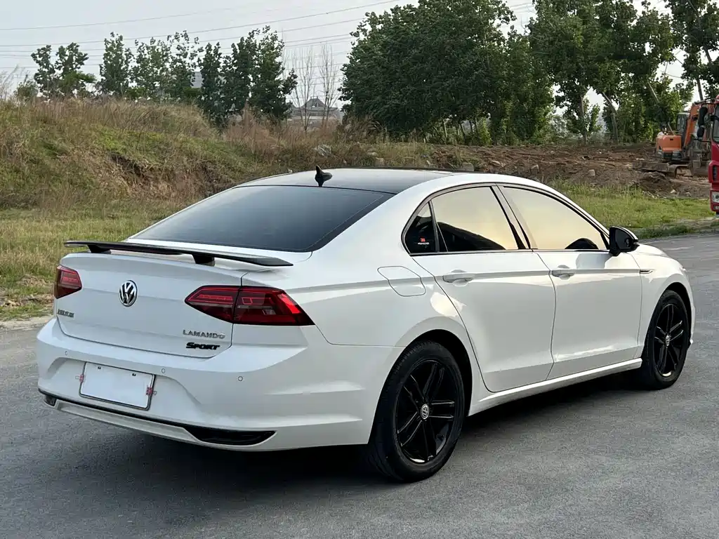 Volkswagen Lamando 2021 280TSI DSG Comfort