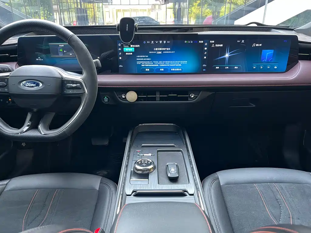 Ford Mondeo — миниатюра 9