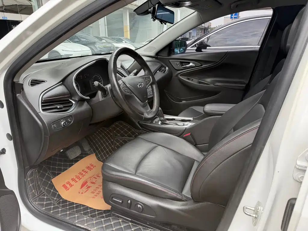 Chevrolet Malibu XL — миниатюра 7