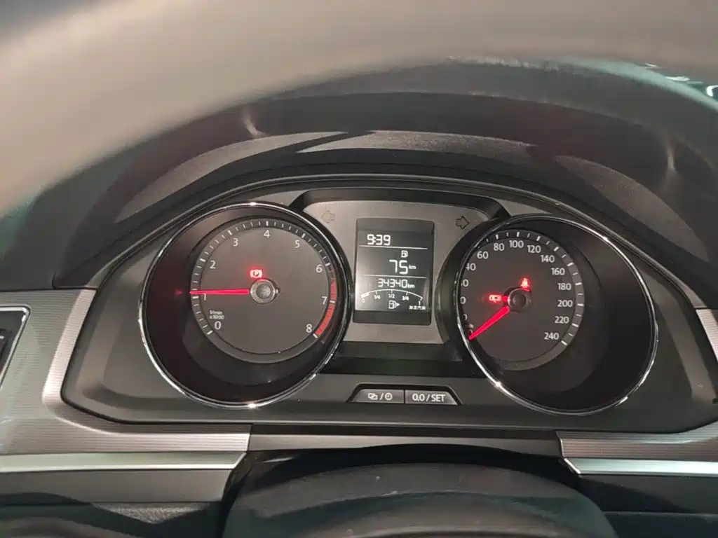 Volkswagen Bora — миниатюра 12