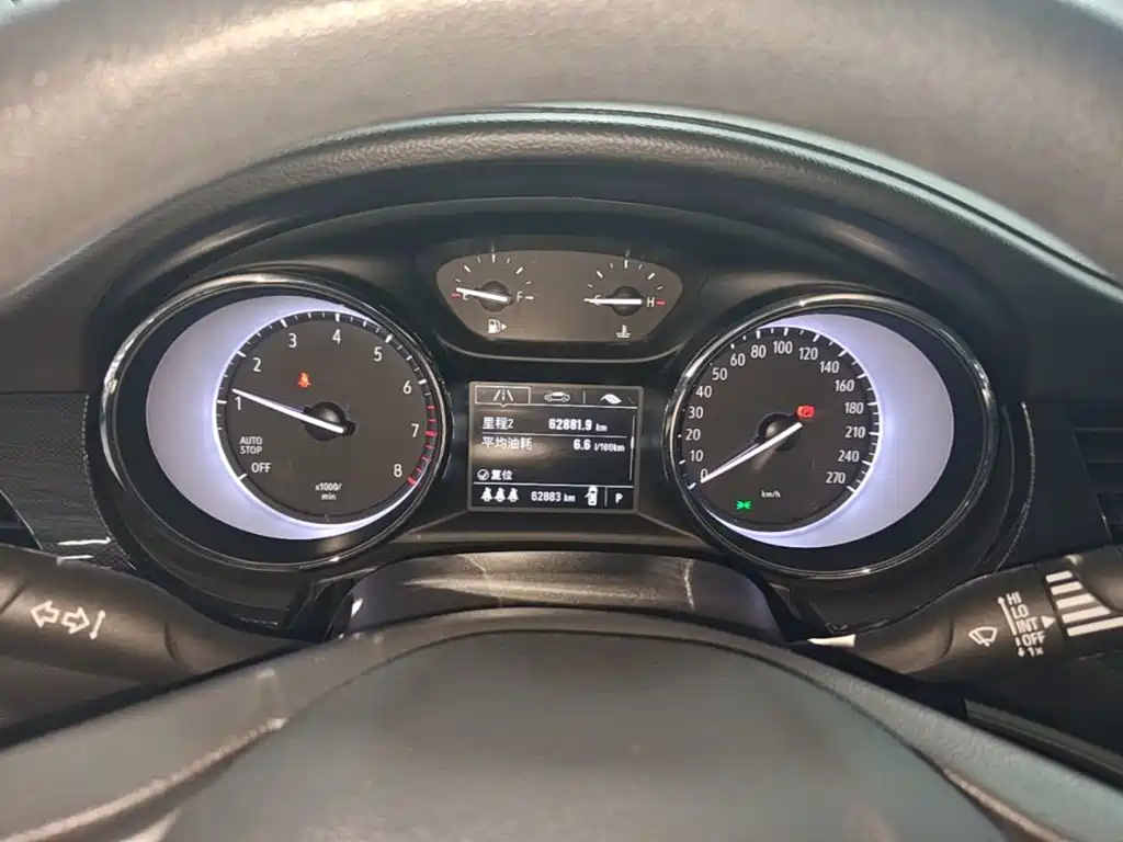 Buick Verano — миниатюра 12