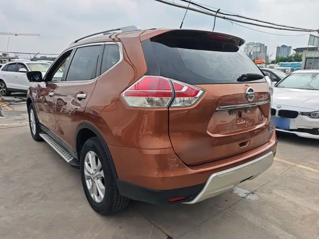 Nissan X-Trail — миниатюра 5