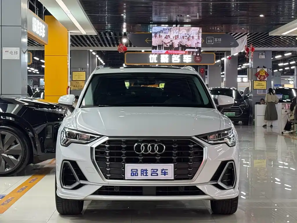 Audi Q3 — миниатюра 2