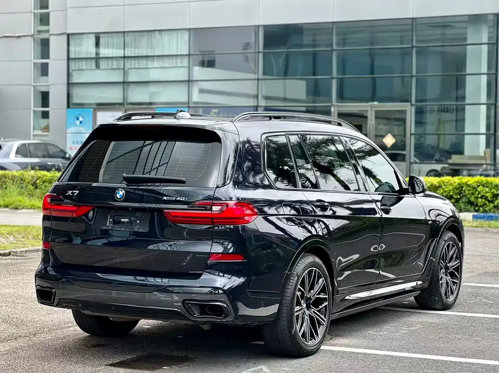 BMW X7 — миниатюра 13