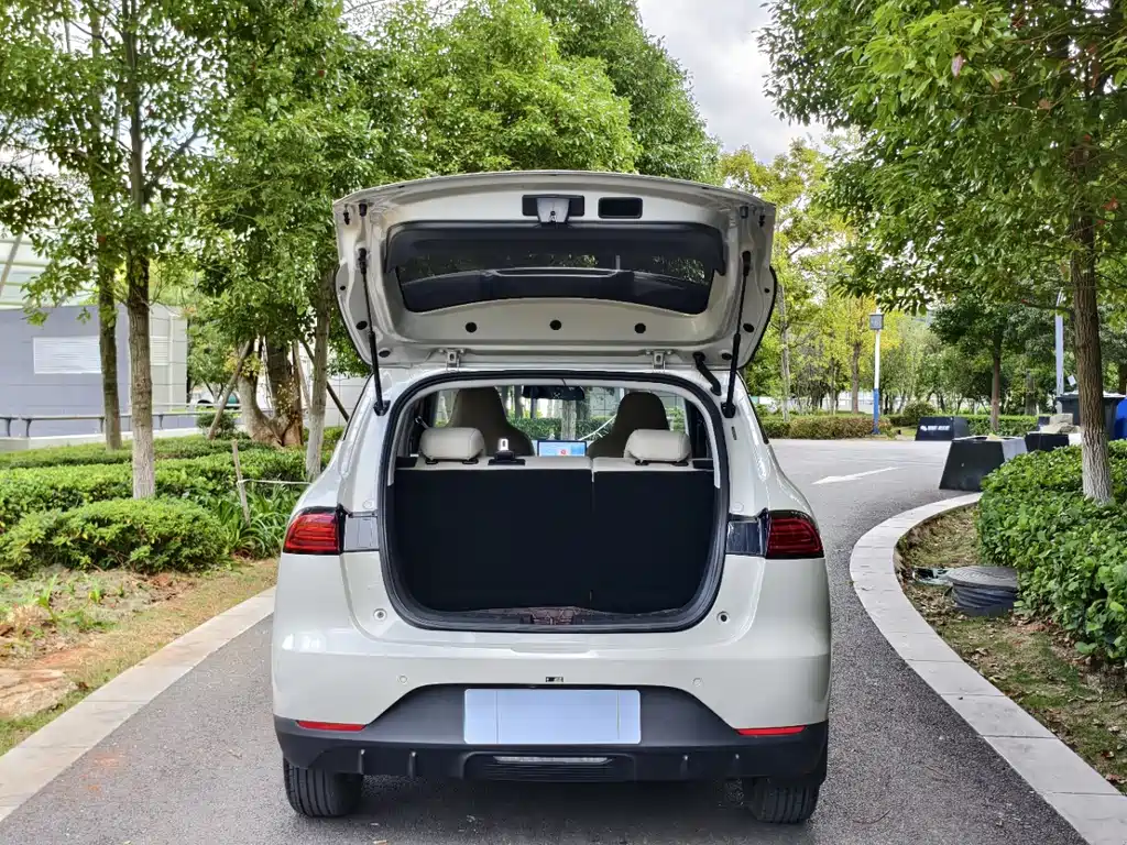 Wuling Bingo PLUS — миниатюра 11