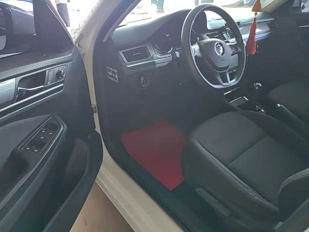 Volkswagen Bora — миниатюра 16