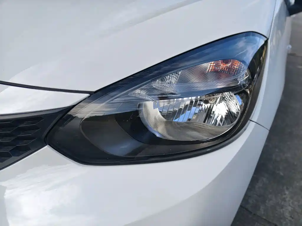 Honda Fit — миниатюра 17