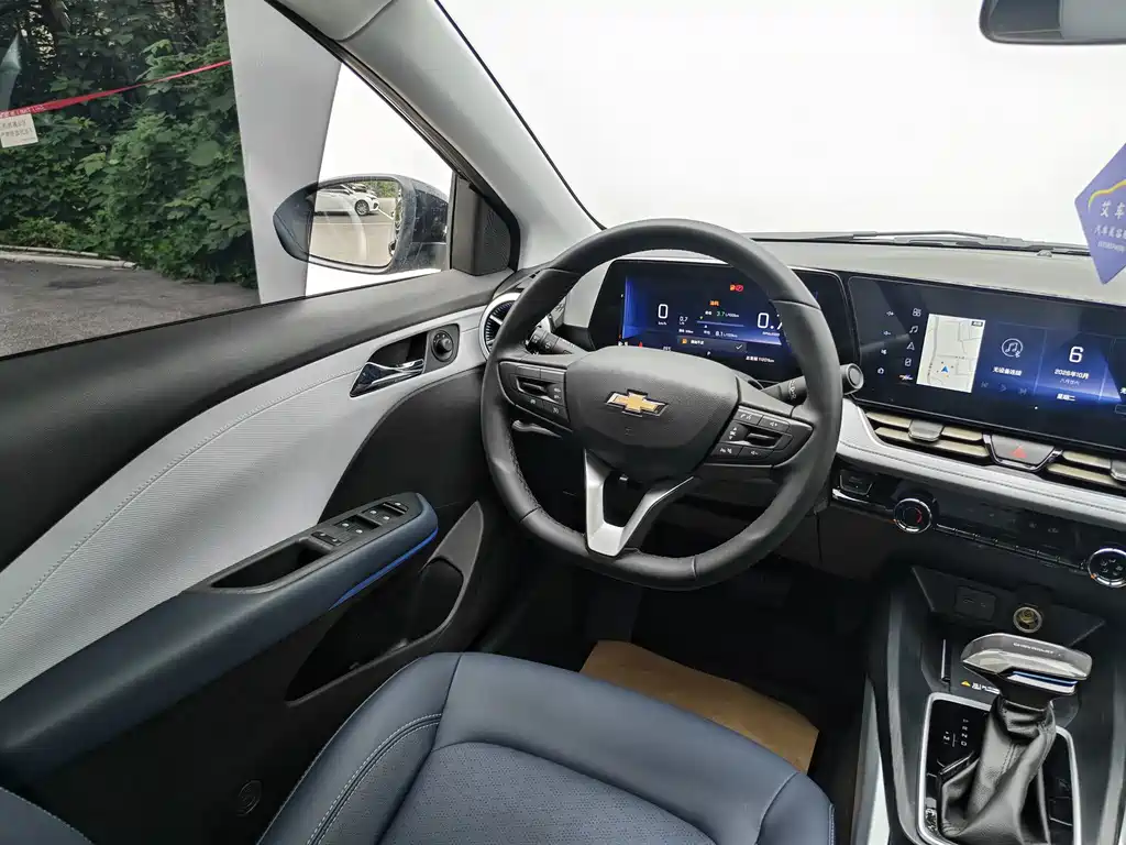 Chevrolet Monza — миниатюра 4