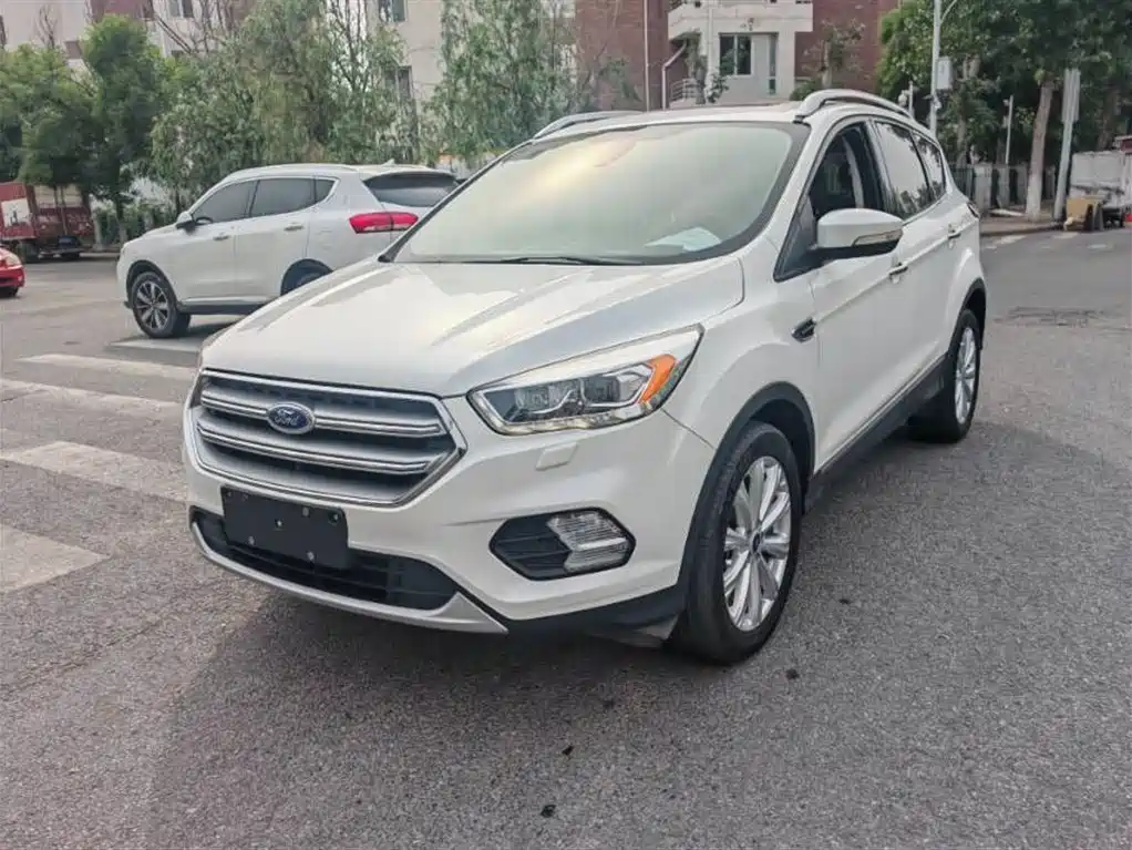 Купить Ford Kuga