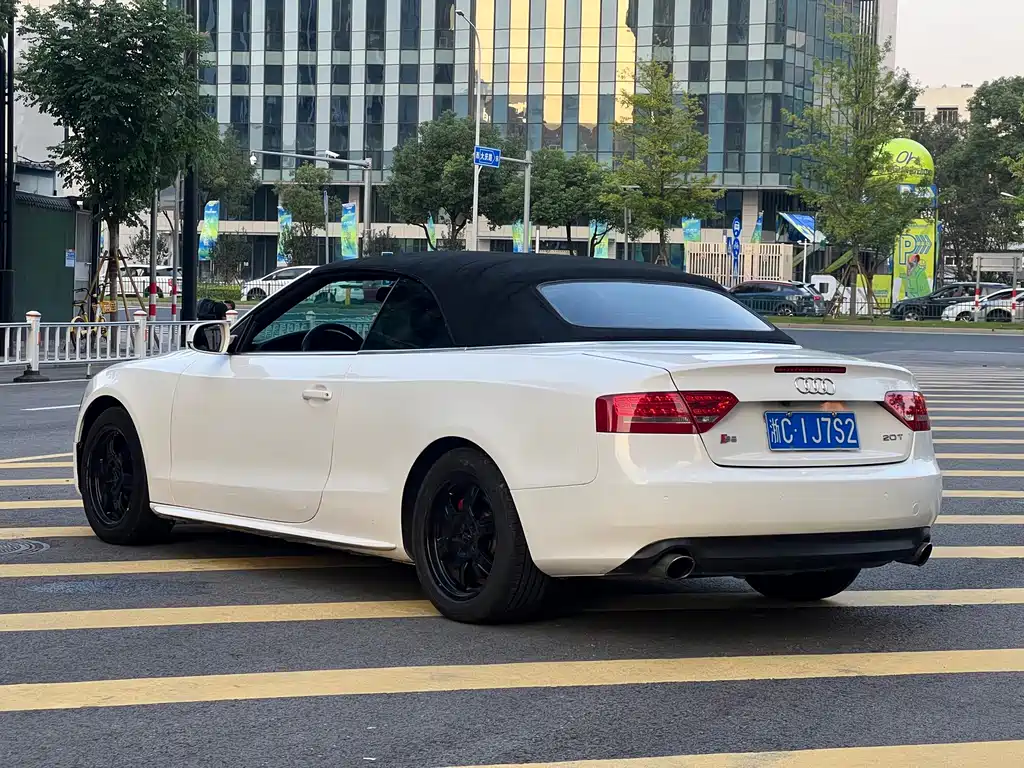 Audi A5 (Import) — миниатюра 6