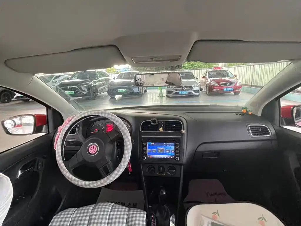 Volkswagen Polo — миниатюра 10