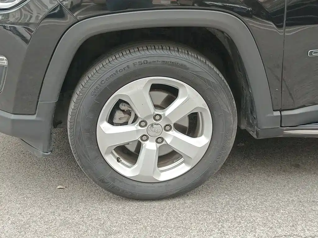 Jeep Compass — миниатюра 23