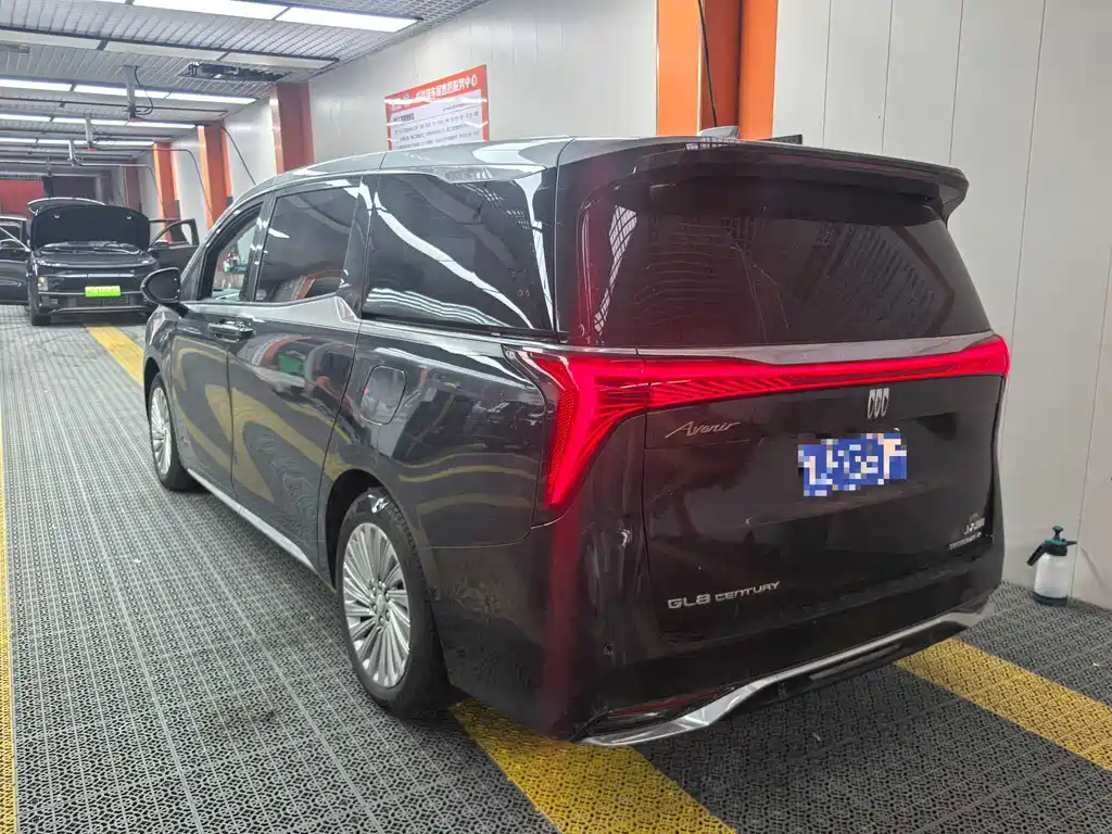Buick Century 2023 2.0T мест