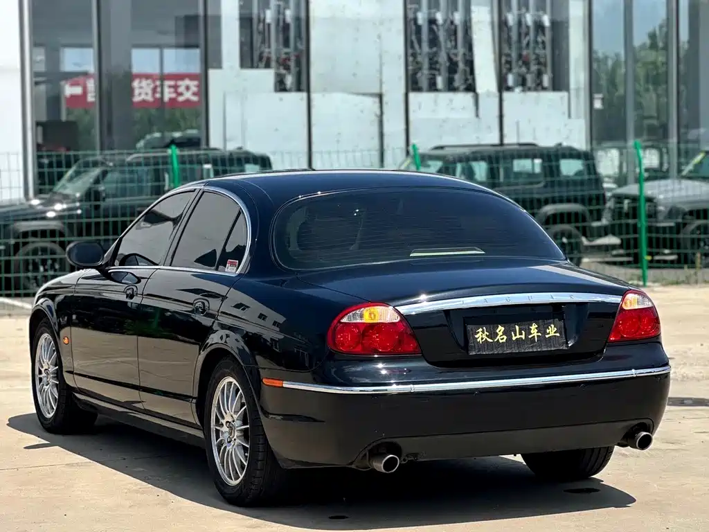 Jaguar S-TYPE — миниатюра 8