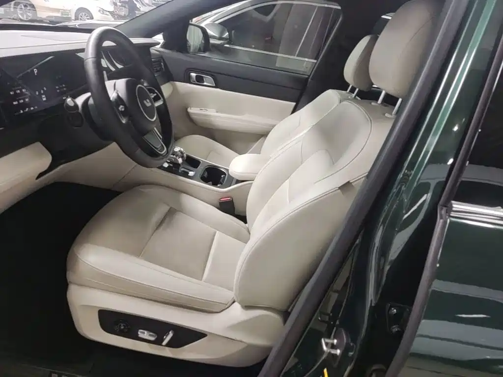 Li Auto Li ONE — миниатюра 15