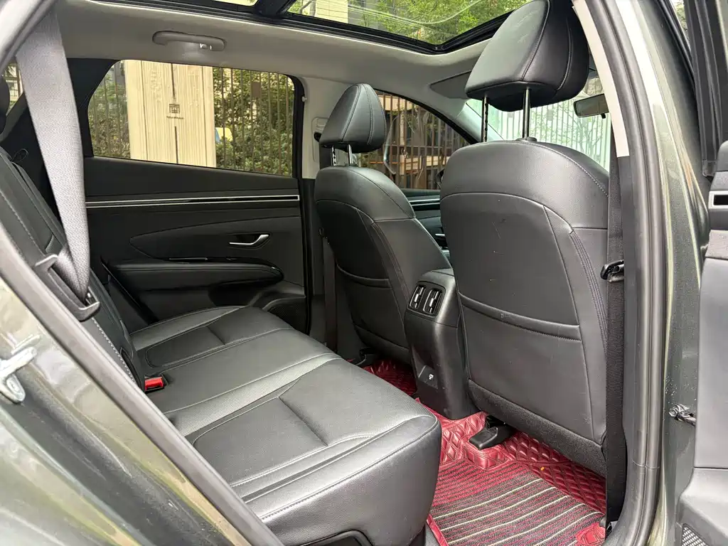 Hyundai Tucson — миниатюра 13
