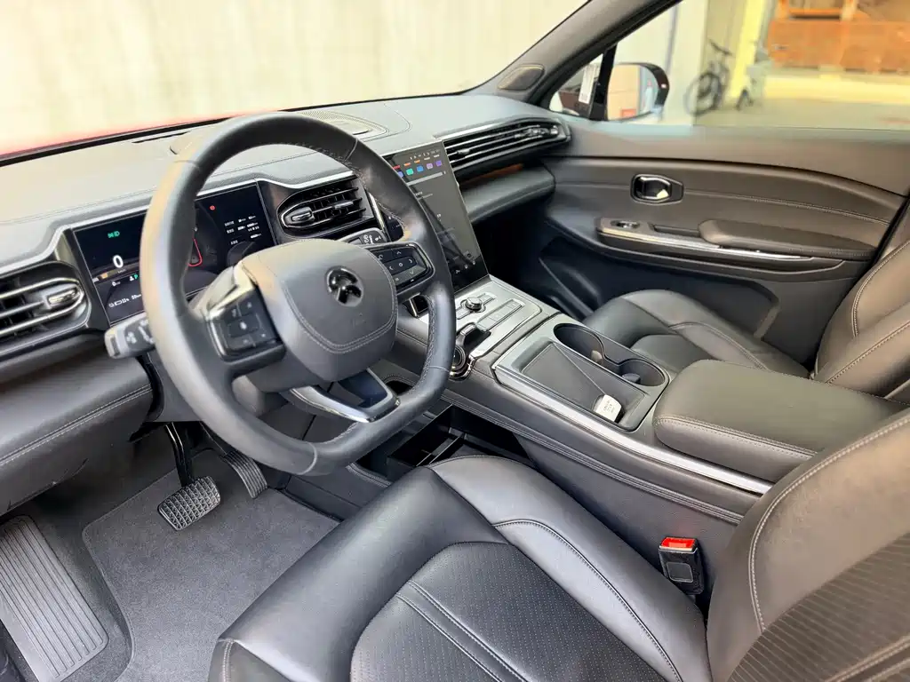 NIO ES6 — миниатюра 13