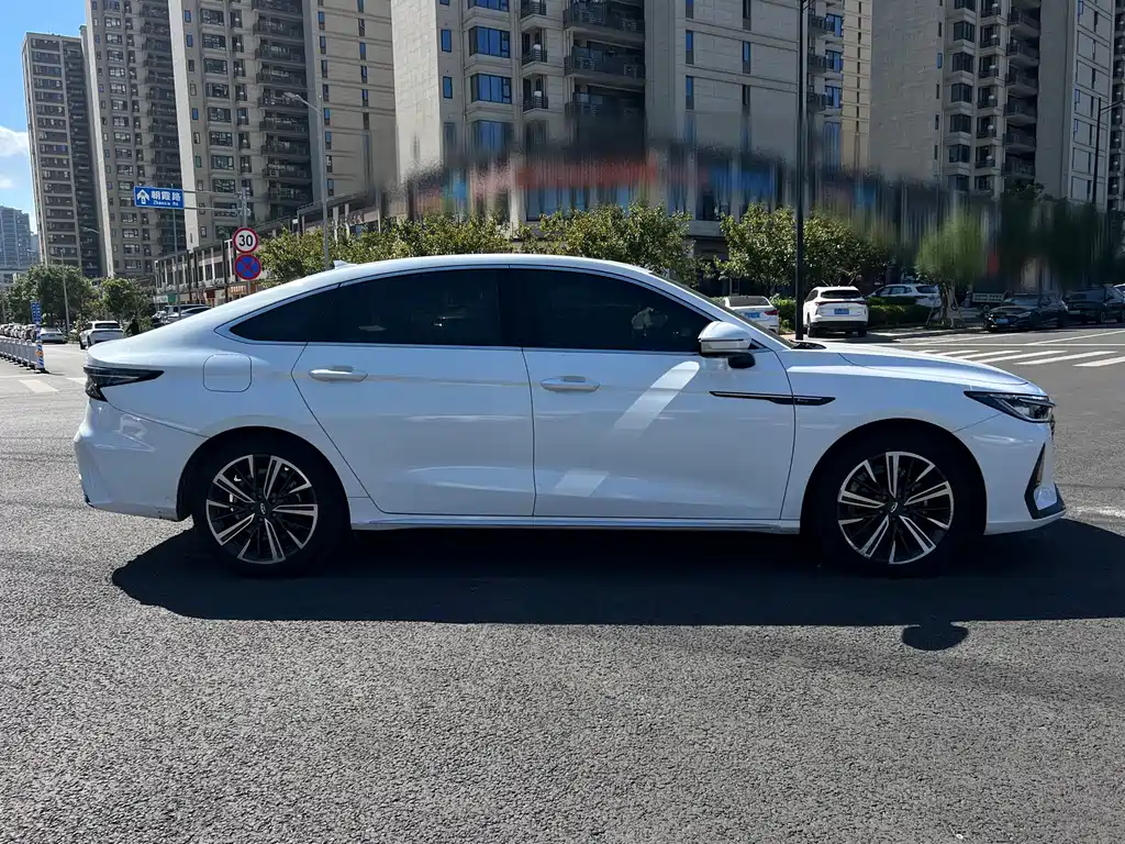 Chery Arrizo 8 — миниатюра 9