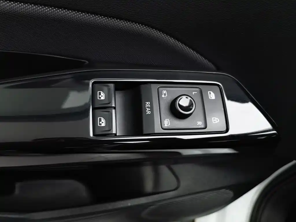 Volkswagen ID.3 — миниатюра 9