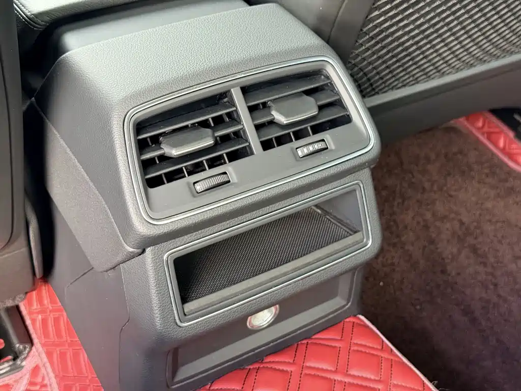 Audi A6L — миниатюра 21