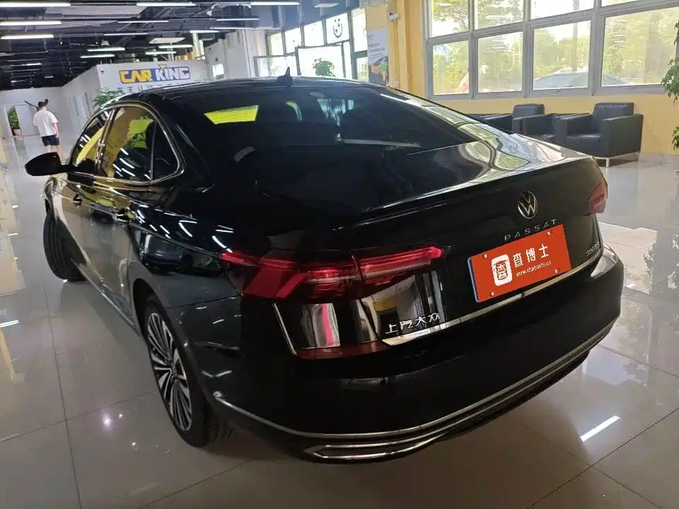Volkswagen Passat — миниатюра 7